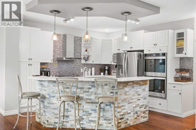 Kitchen island
